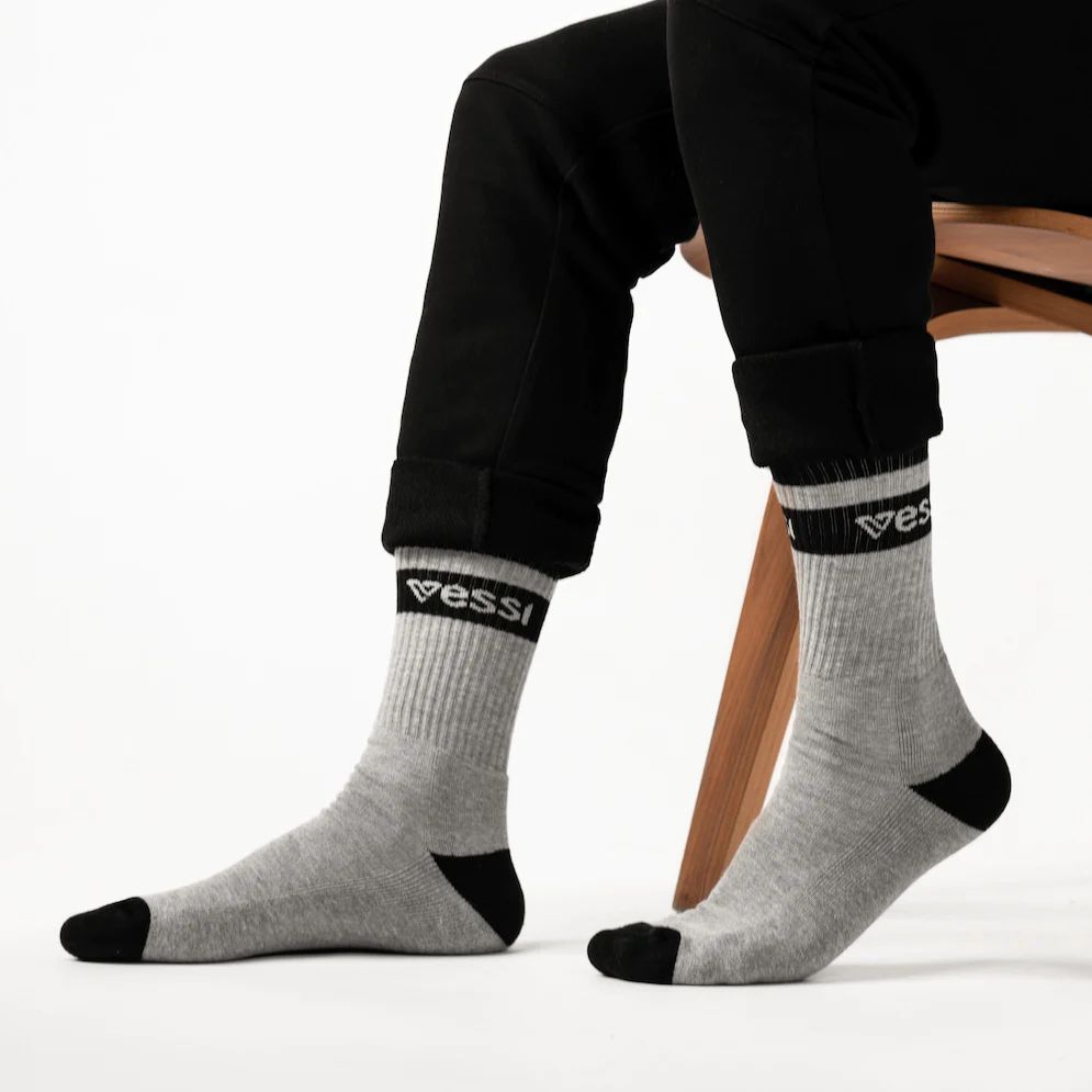  Vessi Crew Socks Grey | 405EQKBOC