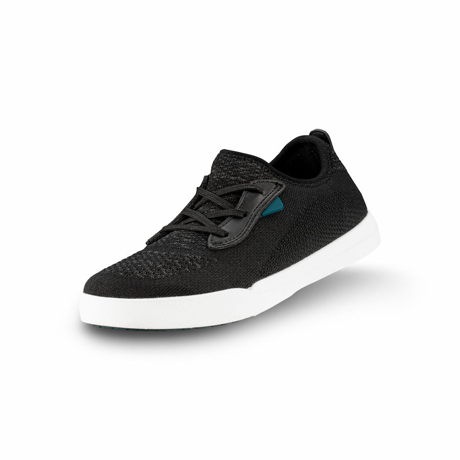 Kids\' Vessi Weekend Originals Sneaker Black | 685NGJCKL