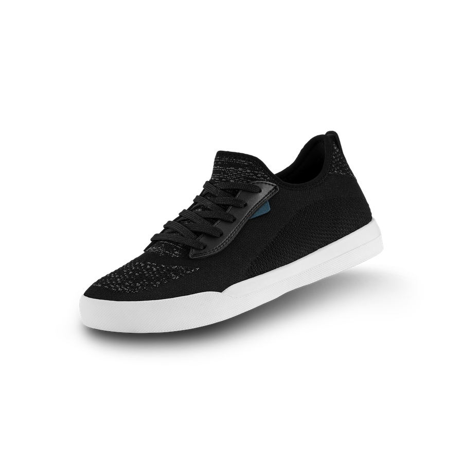 Women\'s Vessi Weekend Originals Sneaker Black | 043UTIHXS